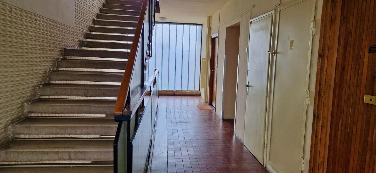 Appartamento Nosztalgia Apartman Veszprém Esterno foto