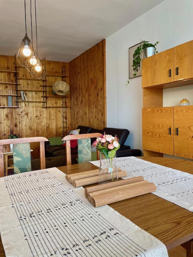 Appartamento Nosztalgia Apartman Veszprém Esterno foto